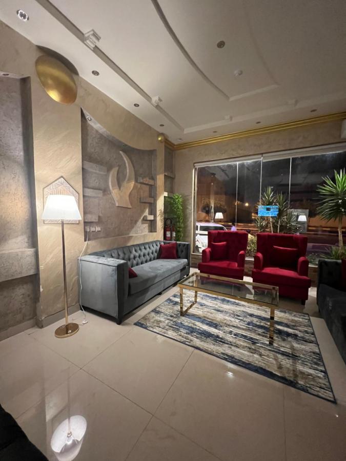 أجنحة ورد للوحدات الفندقية Khamis Mushait Exterior photo