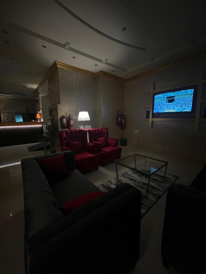 أجنحة ورد للوحدات الفندقية Khamis Mushait Exterior photo