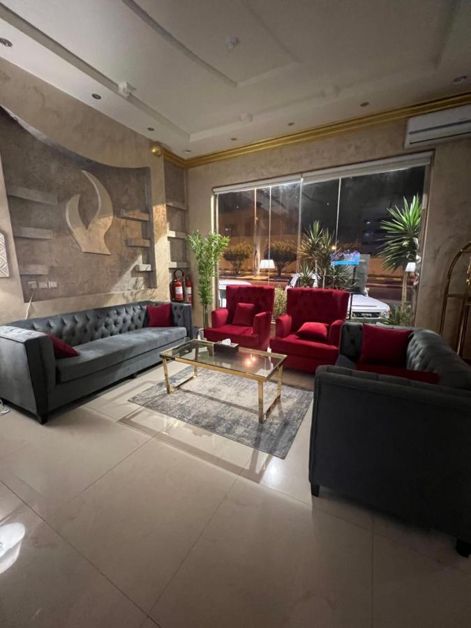 أجنحة ورد للوحدات الفندقية Khamis Mushait Exterior photo